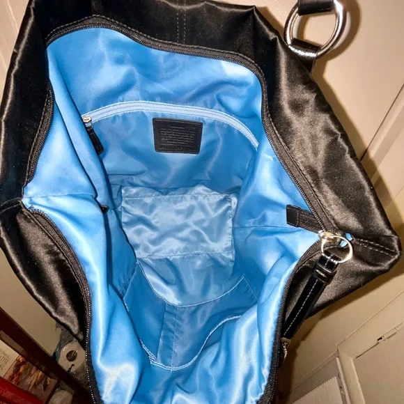 Coach Poppy *RARE* Special Edition Holiday Poppy Tote Multi-colored Rhinestone - Picture 3 of 6